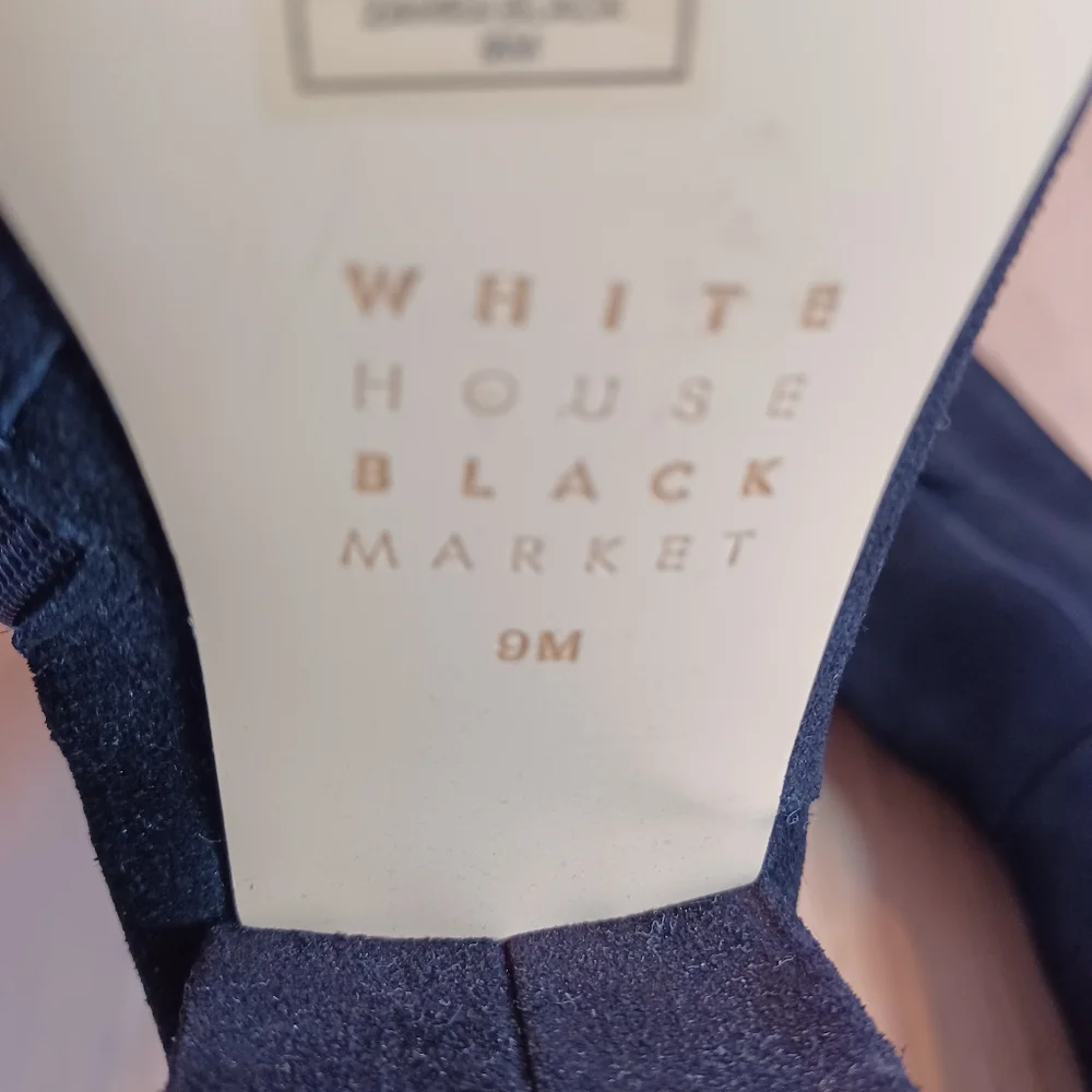 WHITE HOUSE BLACK MARKET 